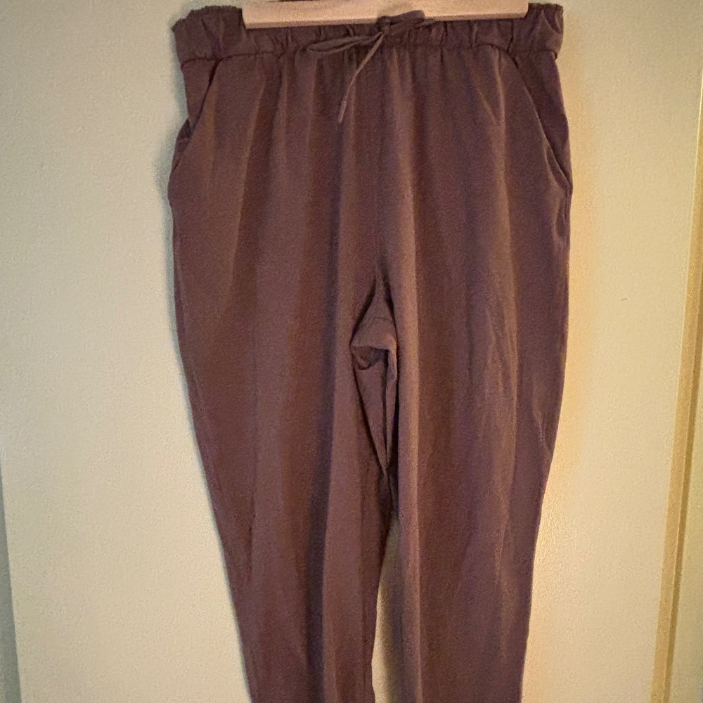 Lululemon Paper bag Waist Joggers